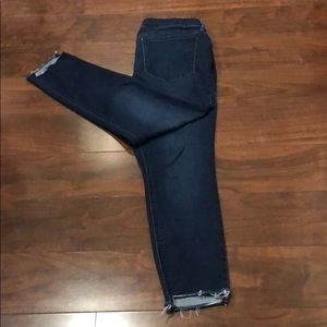 Oldnavy Rockstar Super Skinny Ankle Step Hem Jeans
